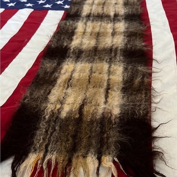 Mohair Scarf - Picture 7 of 12